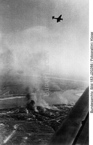 Russland, Kampf um <span class="match">Stalingrad</span>, Luftangriff