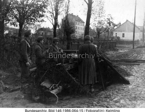 Ungarn, Straßenkämpfe, ungarische Pak