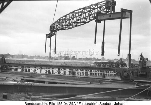 Bremen, U-Bootbunker "Valentin", Bau