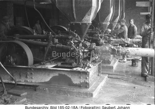 Bremen, U-Bootbunker "Valentin", Bau