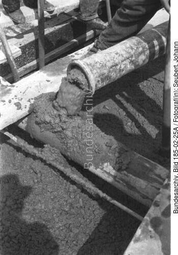 Bremen, U-Bootbunker "Valentin", Betonieren