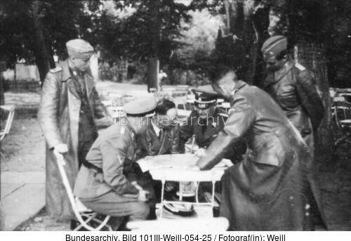 Metz, Heinrich Himmler bei Waffen-SS