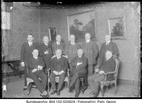 Berlin, Reichskabinett Luther I