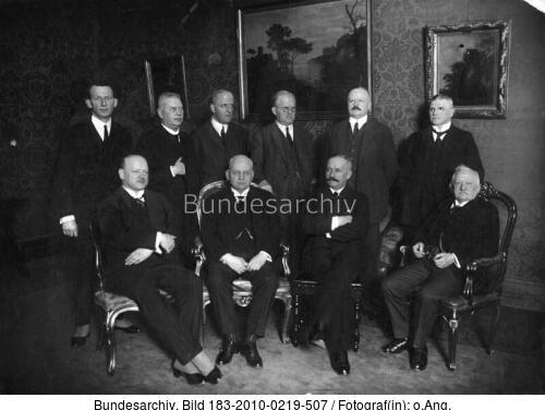 Berlin, Reichskabinett Luther I