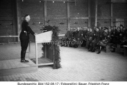 München, SS-Kaserne, Besuch Himmler