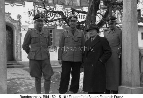 Krün, SS-Totenkopfverbände, Augustini