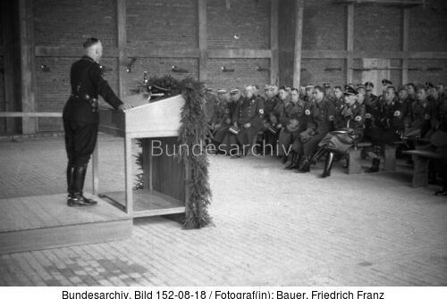 München, SS-Kaserne, Besuch Himmler