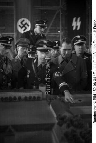 München, SS-Kaserne, Besuch Himmler