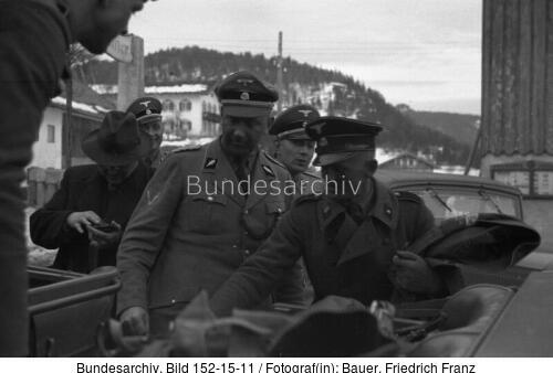 Krün, SS-Totenkopfverbände, Augustini