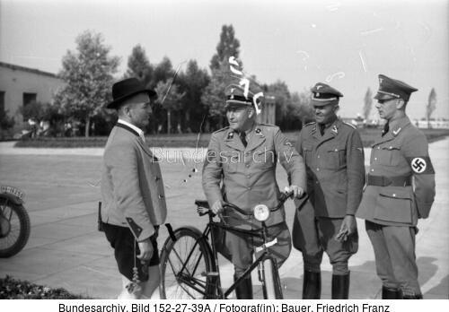 KZ Dachau, Lagerpersonal
