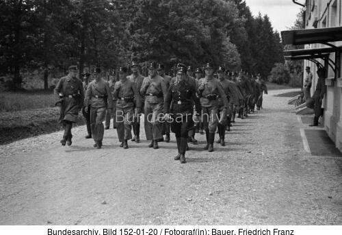 KZ Dachau, SS-Wachmannschaft
