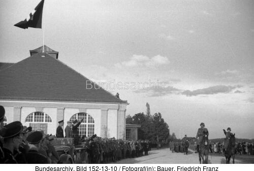 Dachau, SS-Übungslager, Parade der SS