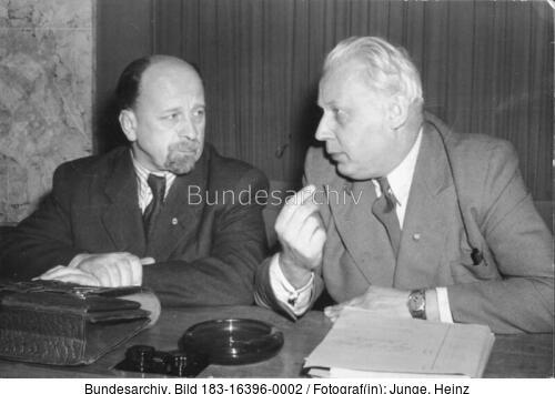 FDGB-Sitzung, Walter Ulbricht und Herbert Warnke