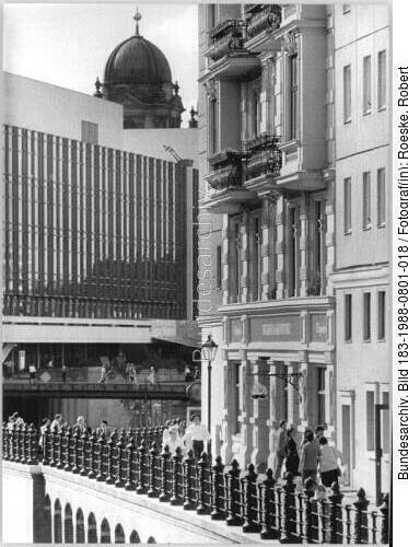 Berlin, Nikolaiviertel, Palast der Republik