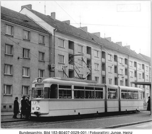 Potsdam, Neubauten am Platz der Einheit
