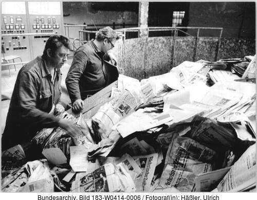 Heidenau, Täglich 75 Tonnen Altpapier