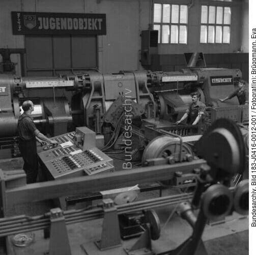 VEB Kabelwerk Oberspree, Doppelstempelpresse