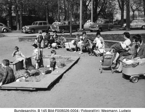 Bonn, Hofgartenwiese, Spielplatz