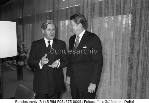 Bonn, Helmut Schmidt, Ronald Reagan