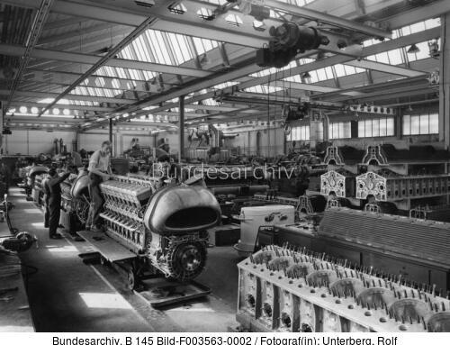 Stuttgart-Untertürkheim, Daimler-Benz Motorenbau