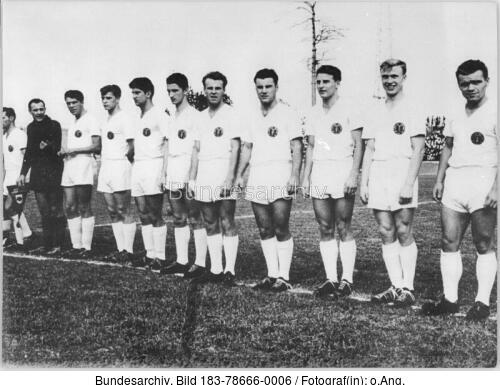 DDR-Fußball-B-Nationalmannschaft in Afrika, Mannschaftsfoto