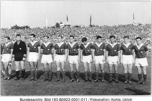 DDR-Olympiaauswahl vertritt gemeinsame deutsche Mannschaft