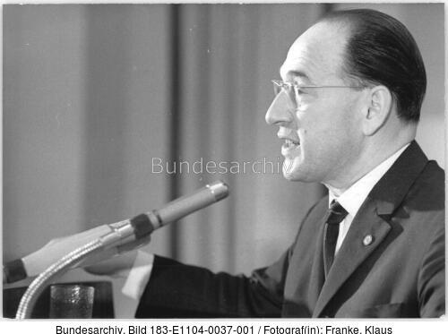 Berlin, 1. DSV-Jahreskonferenz, Klaus Gysi