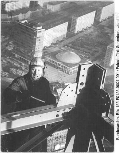 Berlin, Fernsehturm, Bau