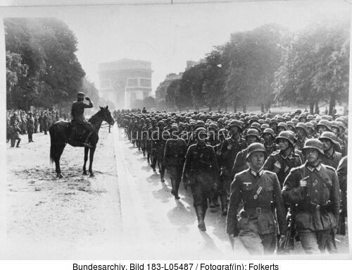 Paris, Avenue Foch, Siegesparade