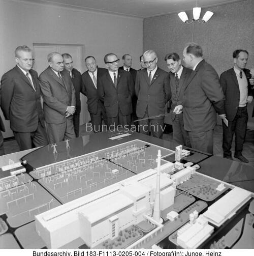 Sowjetunion, DDR-Delegation besucht Atomkraftwerk Nowo Woronesh