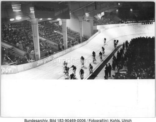 Berlin, Werner-Seelenbinder-Halle, Winterbahnrennen