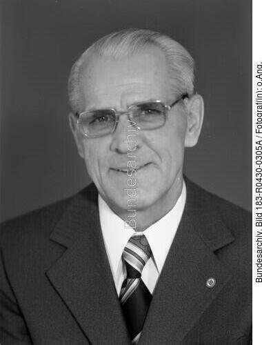 Willi Stoph