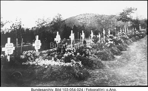 Tsingtau, Soldatenfriedhof