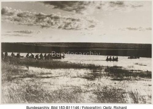 Russland, Ulschaga, Flussüberquerung