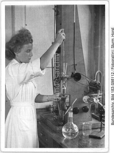 Berlin, Institut für Biologie/Medizin, Laborantin