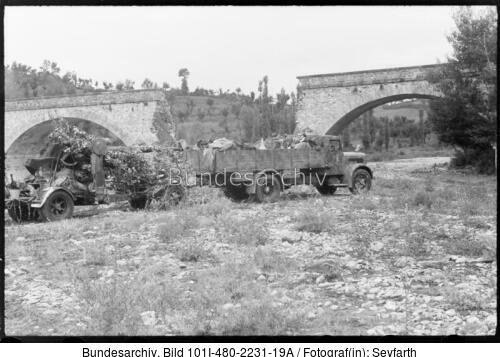 Italien, LKW mit Flak