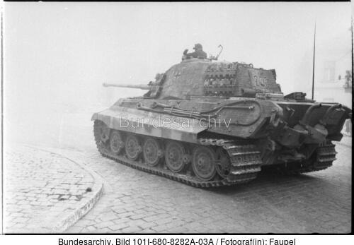 Budapest, Panzer VI (Tiger II, Königstiger)