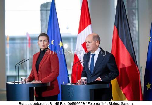 Dänische Ministerpräsidentin Mette Frederiksen in Berlin 2025