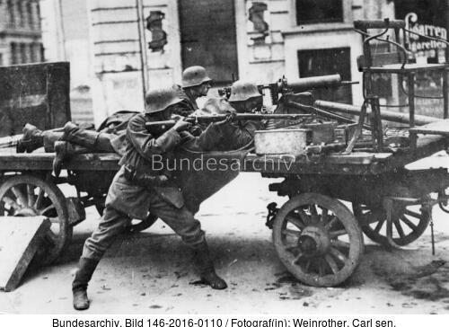 Berlin, Novemberrevolution, MG-Stellung