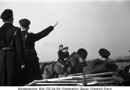 Mannheim, Besuch Heinrich Himmler, Reiter-SS