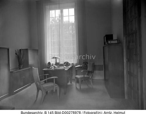 Bonn, Palais Schaumburg, Büro