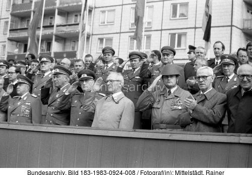 Berlin, Kampfgruppen-Appell in der Karl-Marx-Allee