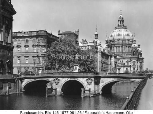Berlin, Kurfürstenbrücke, Schloss und Dom