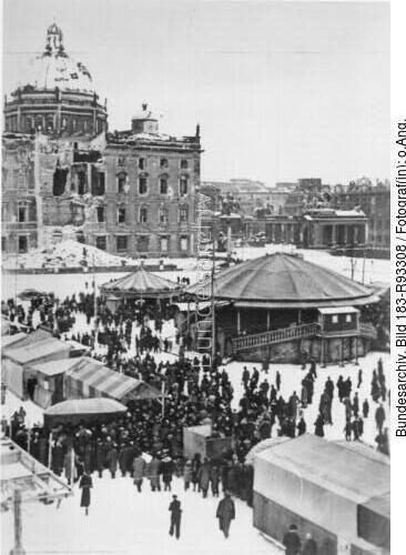 Berlin, Lustgarten, Weihnachtsmarkt