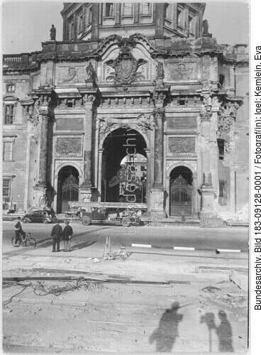 Berlin, <span class="match">Stadtschloss</span>, Abriss