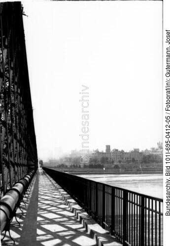 Warschauer Aufstand, Weichselbrücke