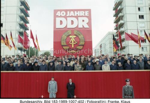 Berlin, 40. DDR-Jahrestag, Ehrentribüne