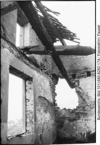 Slowakei, bei Proubka, Hausruine