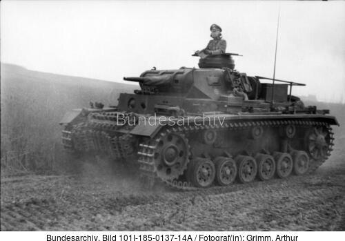 Jugoslawien, Panzer III in Fahrt