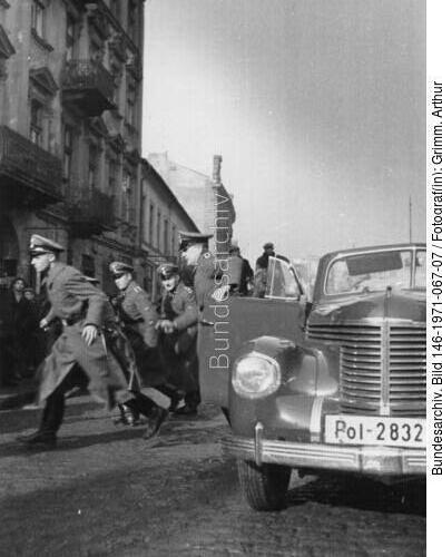 Polen, Sicherheitsdienst, Razzia